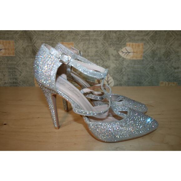 Bella Luna Silver Rhinestones T-Strap Pumps 11 - Picture 1 of 4